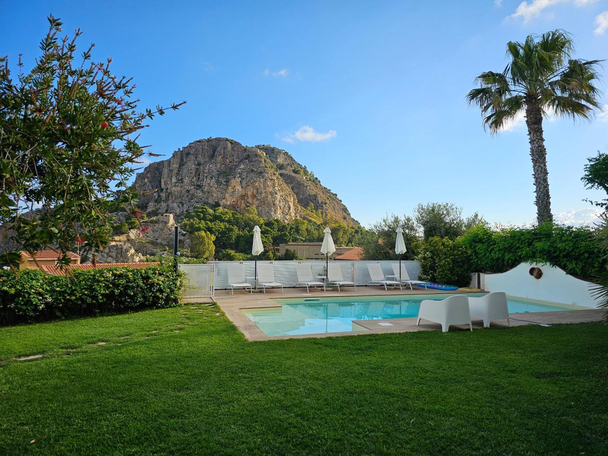 B&B Villa Di Giorgi Cefalù Eksteriør bilde