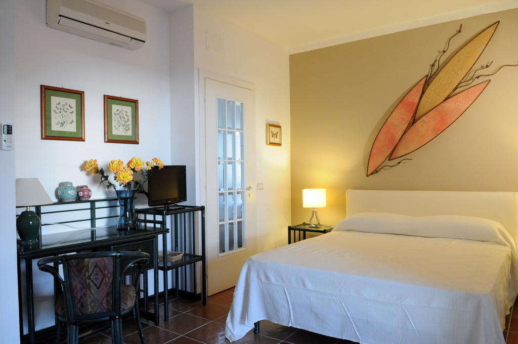 B&B Villa Di Giorgi Cefalù Rom bilde